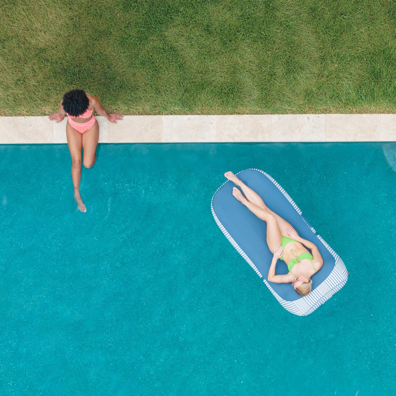 Load image into Gallery viewer, Dryside® Lounger Inflatable Pool Float