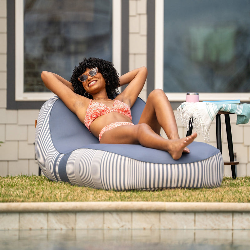 Load image into Gallery viewer, Dryside® Lounger Inflatable Pool Float