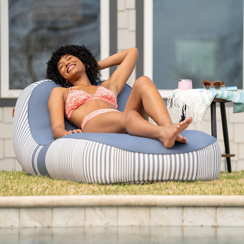 Load image into Gallery viewer, Dryside® Lounger Inflatable Pool Float