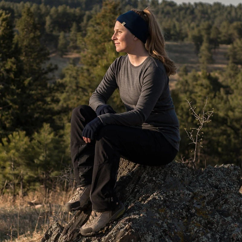 Load image into Gallery viewer, Lightweight Women's Wool Crew Top - 100% Merino Wool