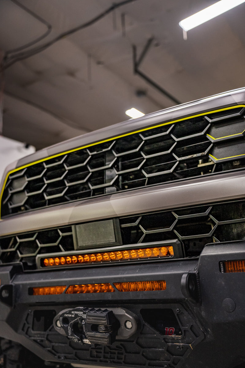 Load image into Gallery viewer, 2025+ TV 4Runner Pro Grille