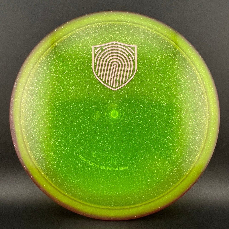 Load image into Gallery viewer, Metal Flake Horizon C-Line MD3 - Fan Vote dna Series