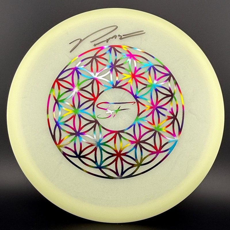 Load image into Gallery viewer, Glow C-Line MD3 (Penned) - Supreme Flight - Paul McBeth Autographed