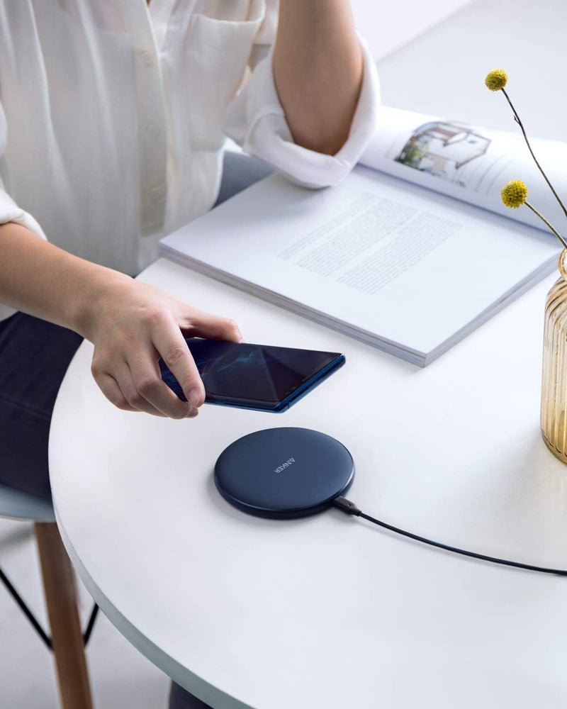 Load image into Gallery viewer, Anker <b>313</b> Wireless Charger (Pad)