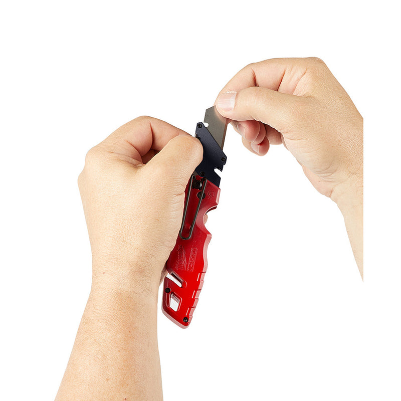Load image into Gallery viewer, Milwaukee 48-22-1501 FASTBACK™ Folding Utility Knife