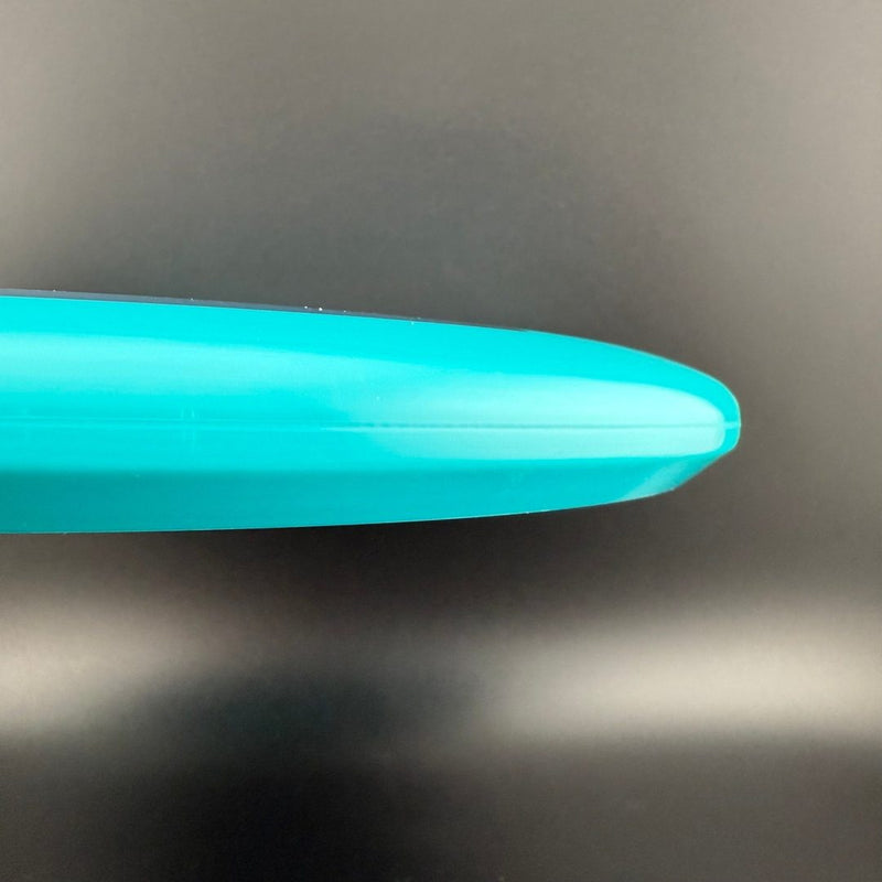 Load image into Gallery viewer, S-Line P2 - Official Huk Tri-Fly Dyed