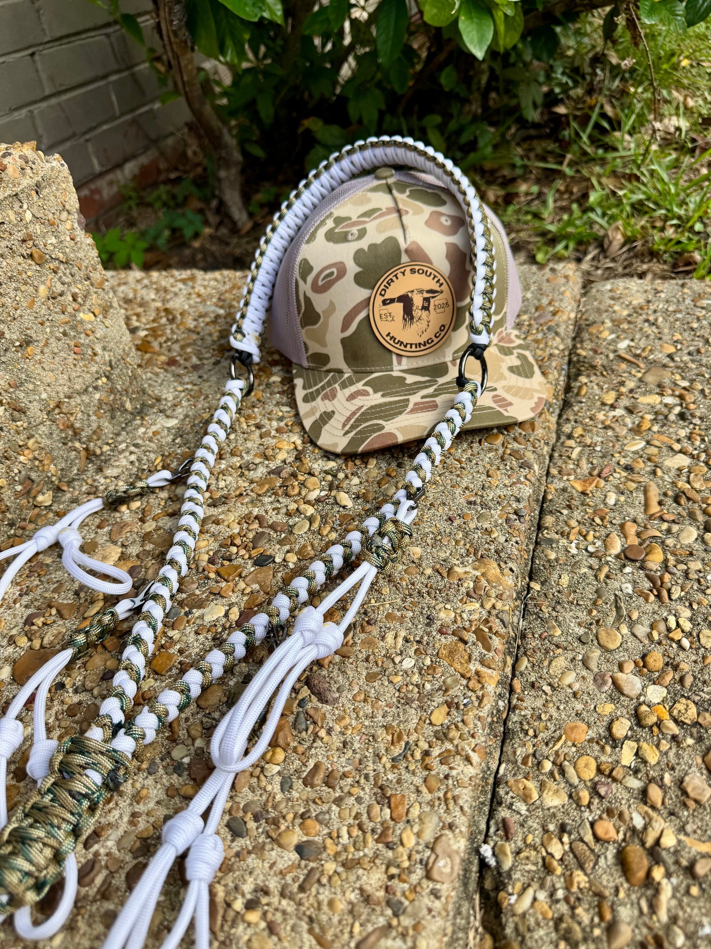 Custom Paracord Duck Call Lanyard - 5 Drop Leads, 10 Call Capacity