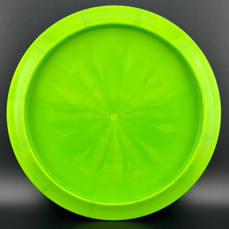 Load image into Gallery viewer, Lux Vapor Essence - Limited Huk Repeater