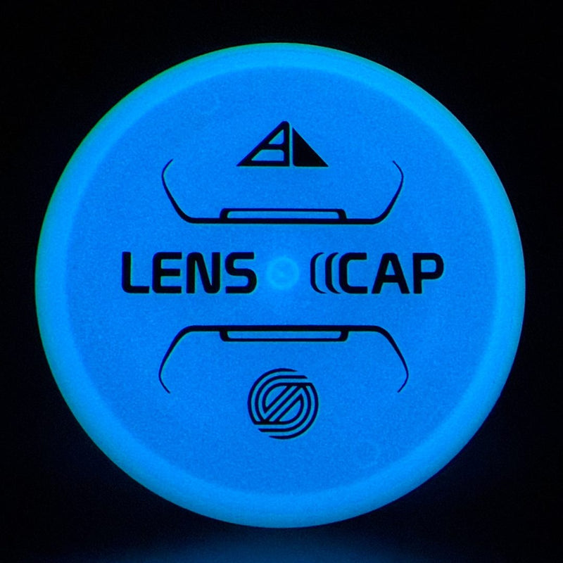 Load image into Gallery viewer, Total Eclipse Lens Cap (Mini Disc) - Simon Line