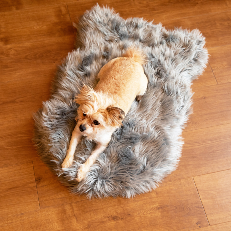 Load image into Gallery viewer, PupRug by Paw.com® Faux Fur Orthopedic Dog Bed - Curve Charcoal Grey