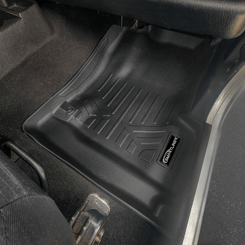 Load image into Gallery viewer, SMARTLINER Custom Fit Floor Liners For 1997-2006 Jeep Wrangler (2 door model)