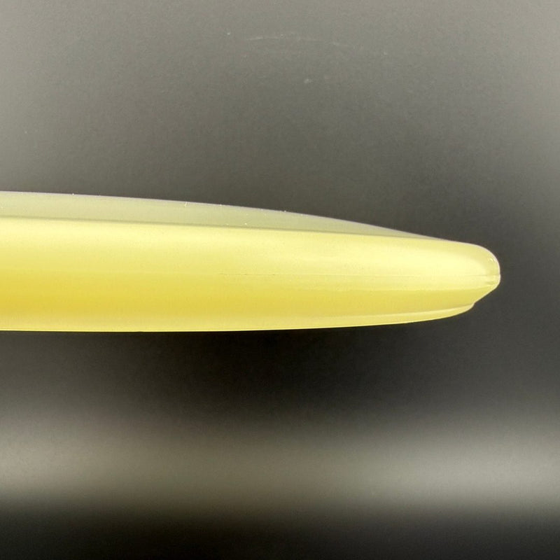 Load image into Gallery viewer, Glow Champion Classic Roc - Penned - F2