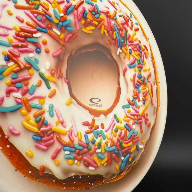 Load image into Gallery viewer, Gold Claymore - DecoDye - Doughnut With Sprinkles