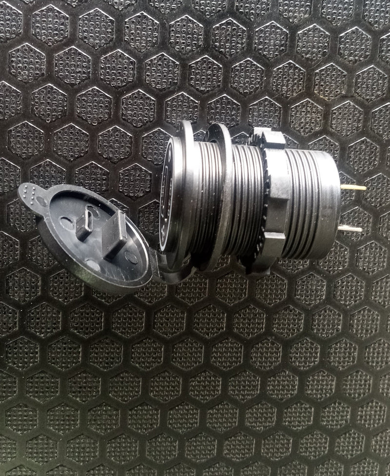 Load image into Gallery viewer, Stealth Power Port for 3rd Gen Toyota Tacoma (2016+)