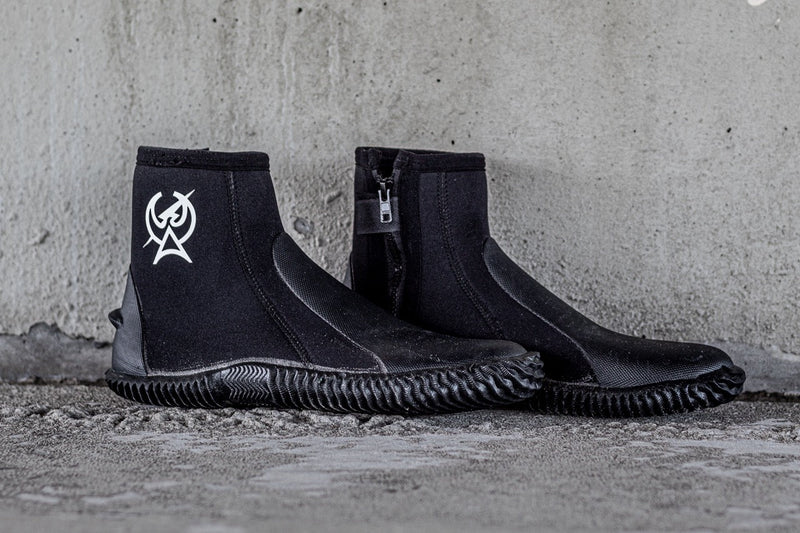 Load image into Gallery viewer, ATACLETE 3mm Neoprene Dive Boots