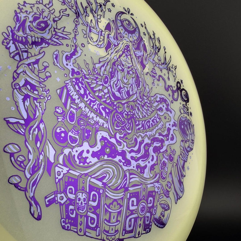 Load image into Gallery viewer, Glow Champion Teebird - Dark Magic XXL - Halloween