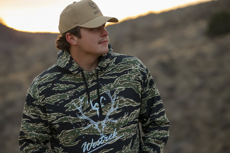 Load image into Gallery viewer, Tiger Stripe Nam Camo hoodie WT Elk