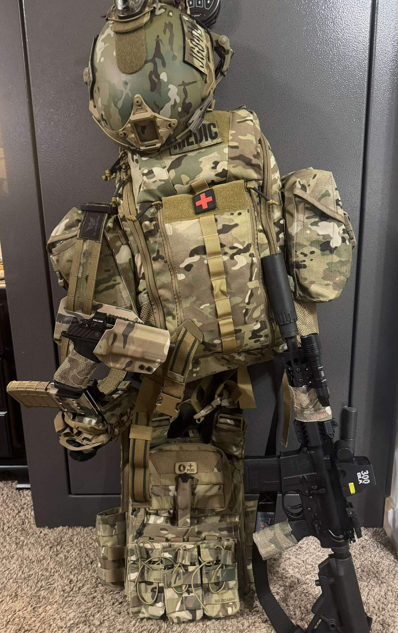 Load image into Gallery viewer, Large Combat Medic Bag First Aid Kit Medical Backpack