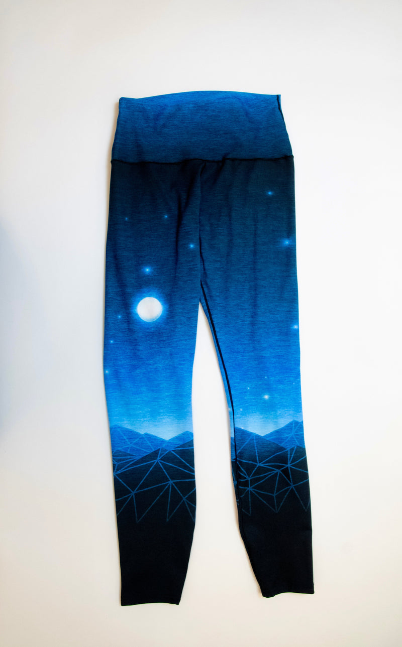 Load image into Gallery viewer, Retro Ridge Yoga Pants