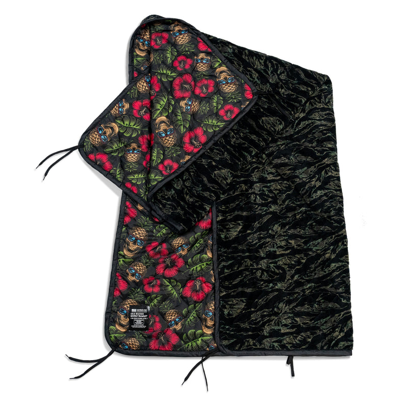 Load image into Gallery viewer, Woobie Hybrid Blanket 2.0