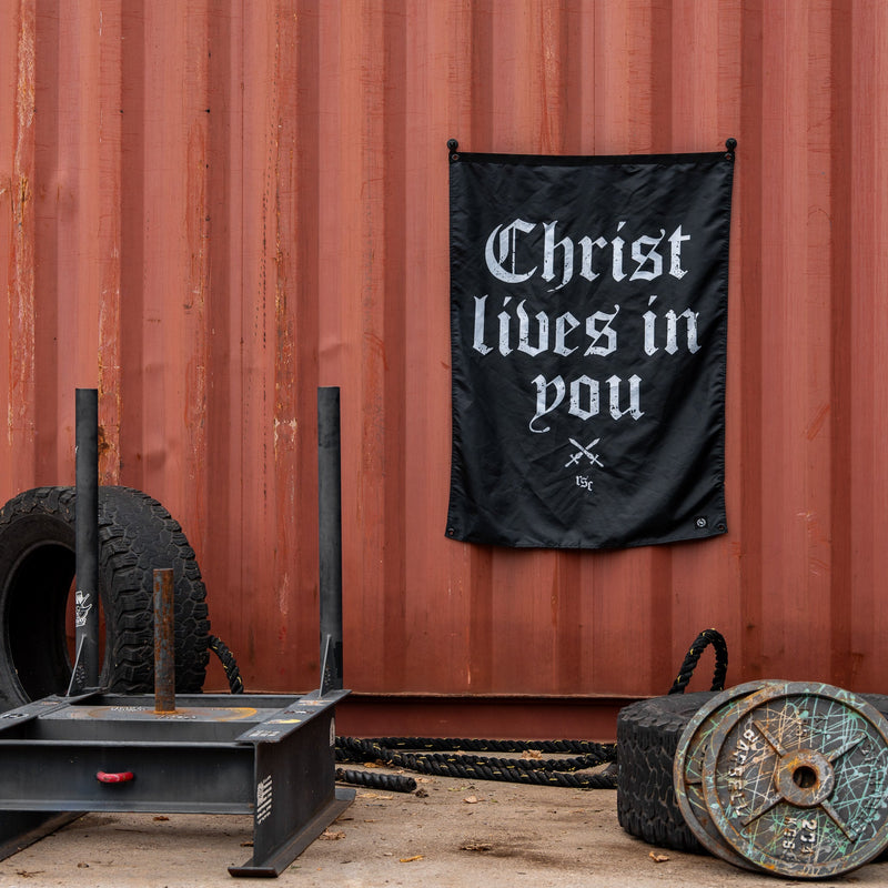 Load image into Gallery viewer, Christ Lives In You 4' x 3' Flag
