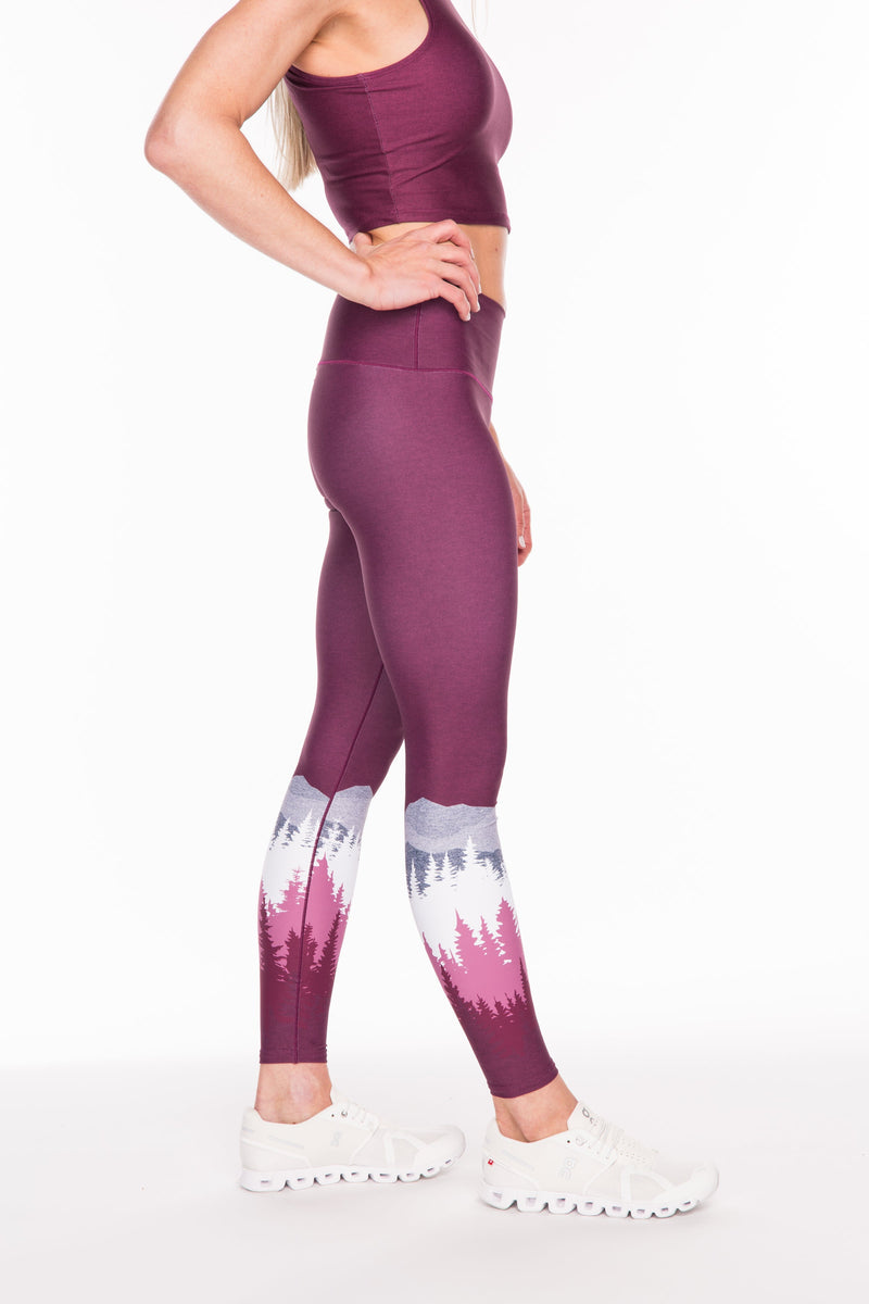Load image into Gallery viewer, Burgundy Summit Yoga Pants