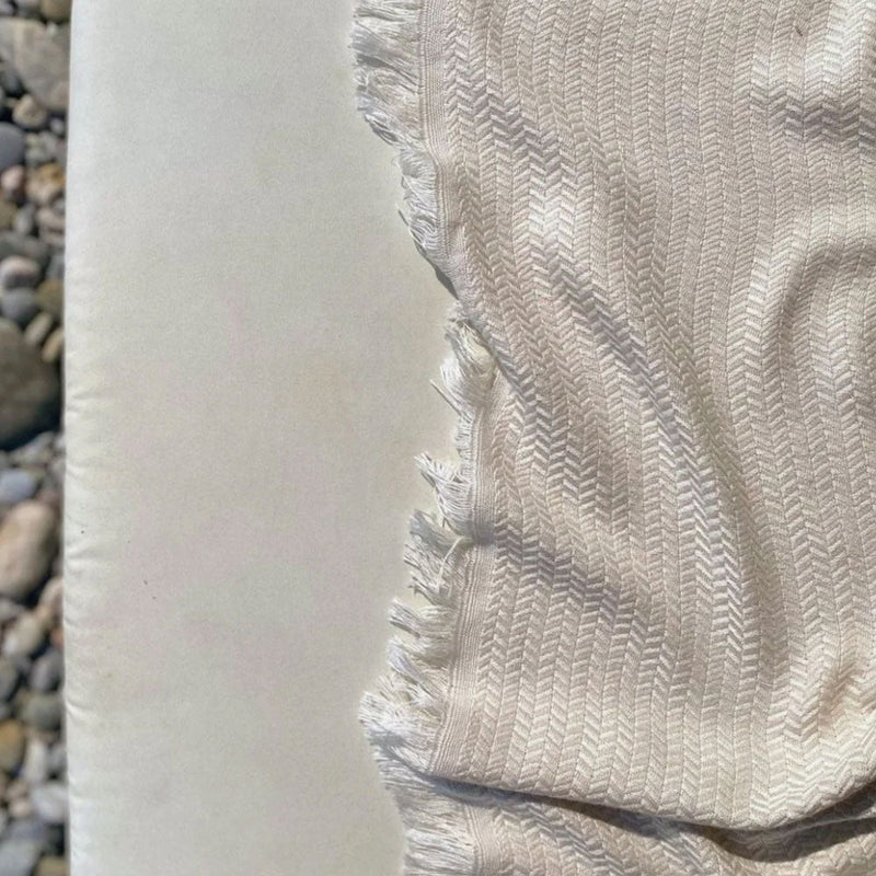 Load image into Gallery viewer, Cloud - Bamboo & Cotton Turkish Beach Towel