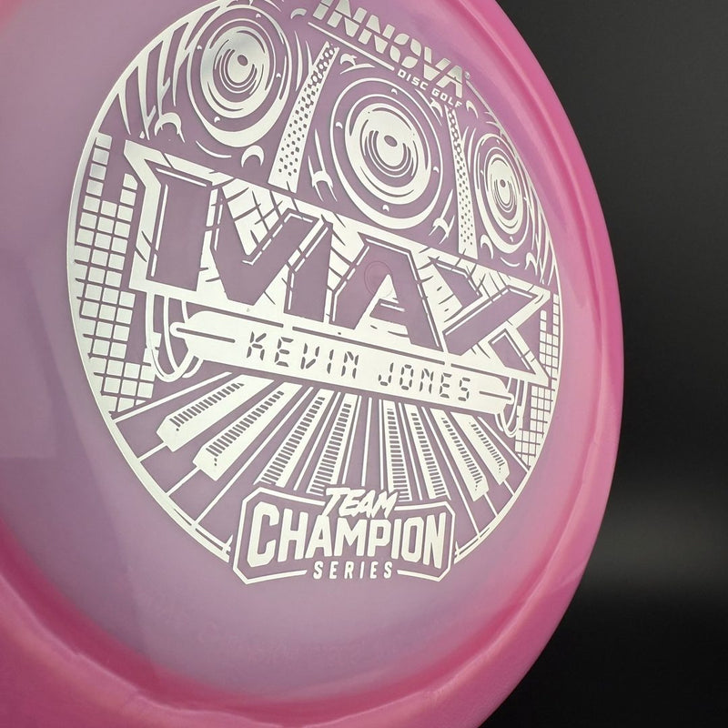 Load image into Gallery viewer, Luster Champion Max - Kevin Jones 2025 Team Series