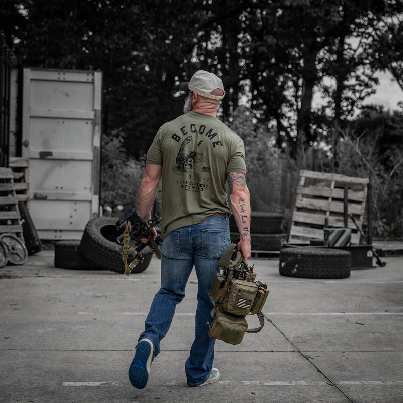 Load image into Gallery viewer, Become A Threat To The Darkness Men's T-Shirt