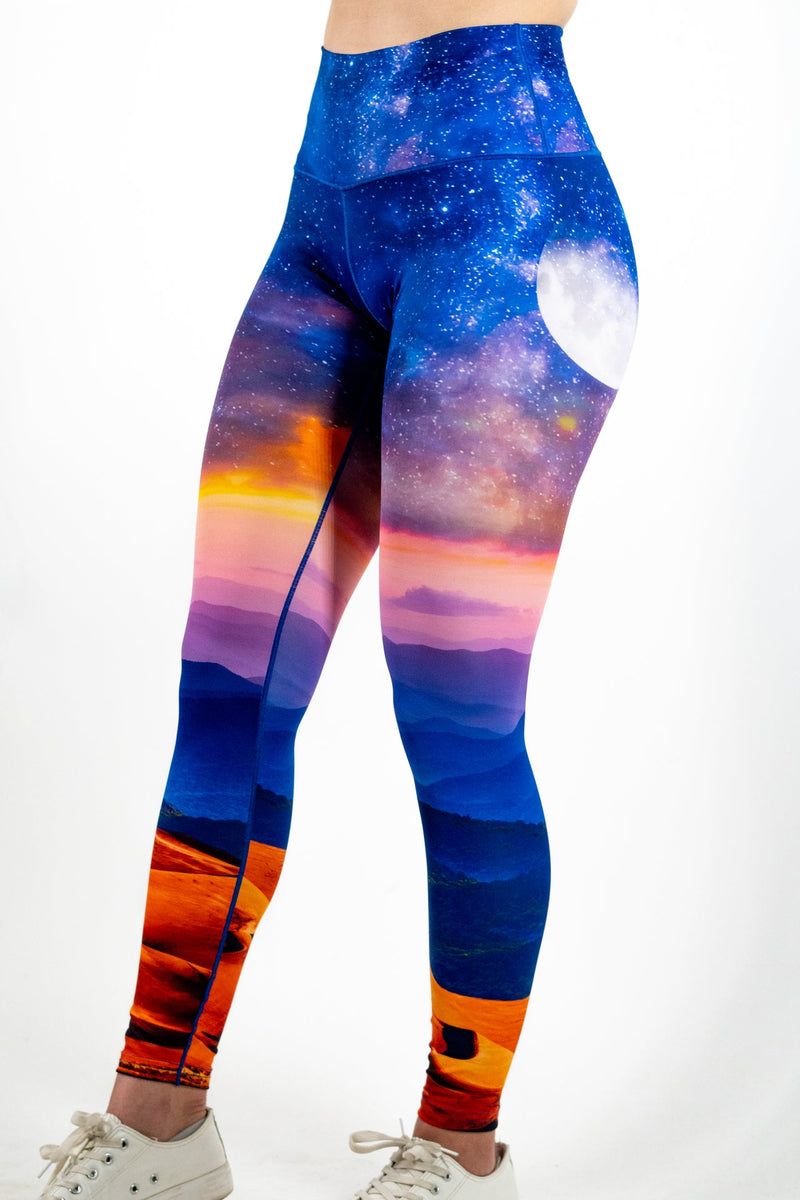 Load image into Gallery viewer, Great Sand Dunes Yoga Pants