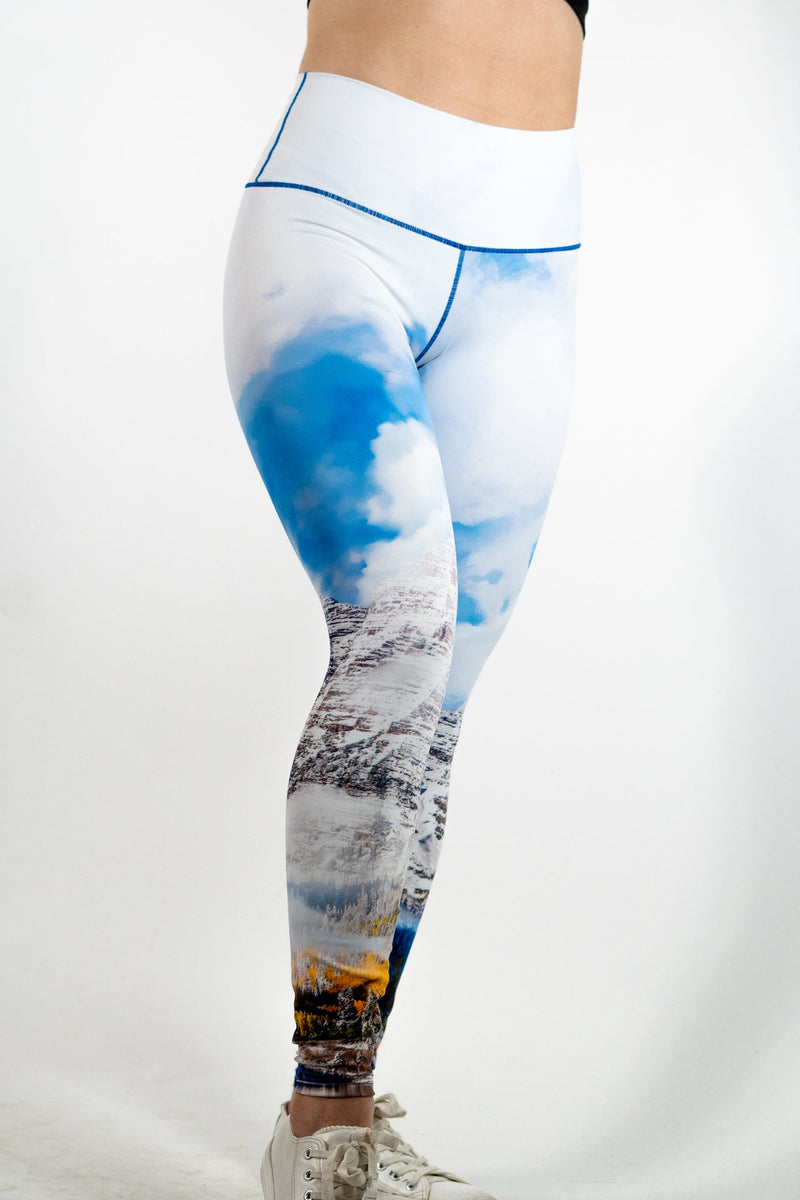 Load image into Gallery viewer, Maroon Bells Fall Yoga Pants