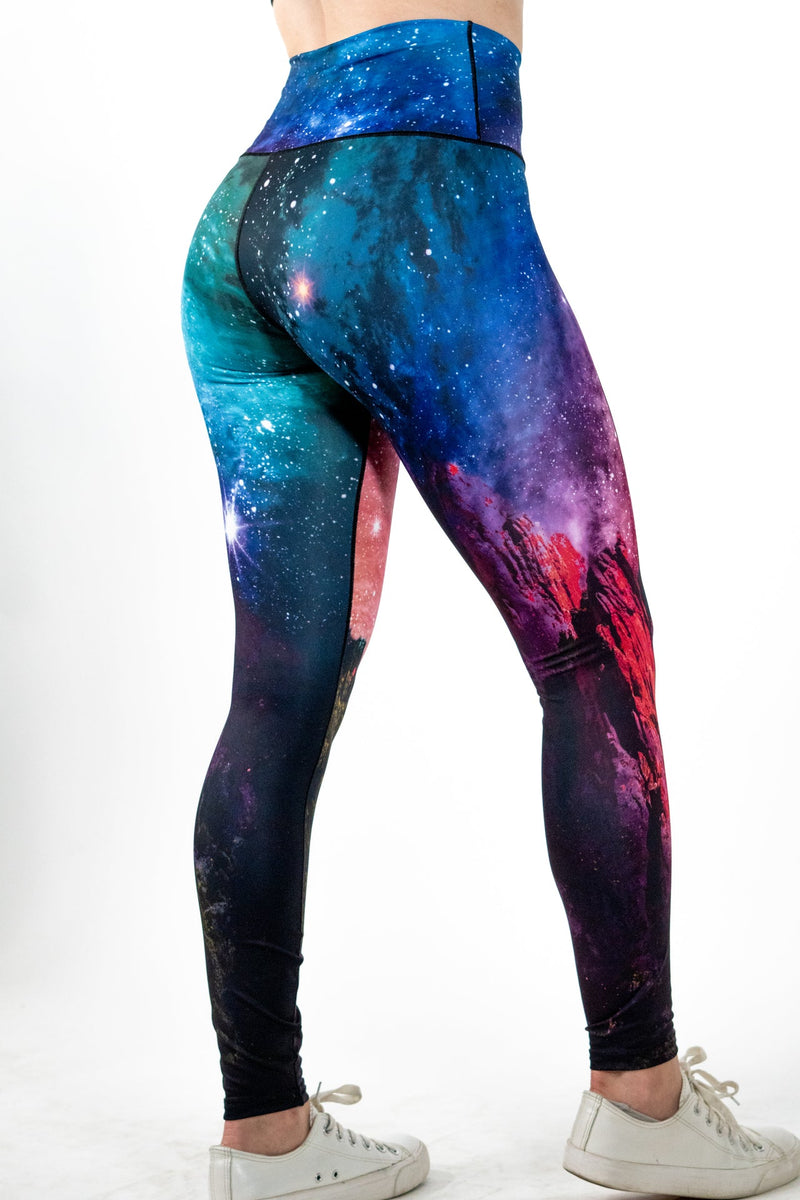 Load image into Gallery viewer, Garden of the Gods Yoga Pants
