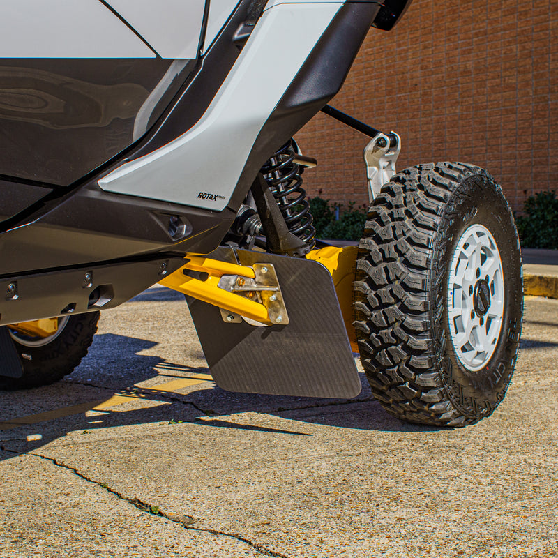 Load image into Gallery viewer, Can-Am Maverick R Trailing Arms Rock Guard Kit