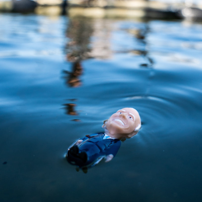 Load image into Gallery viewer, Biden Topwater Fishing Lure