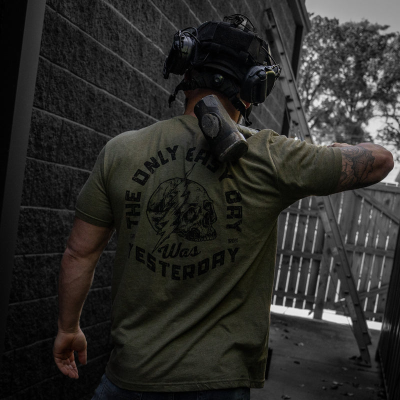 Load image into Gallery viewer, Only Easy Day Was Yesterday Skull Men's T-Shirt