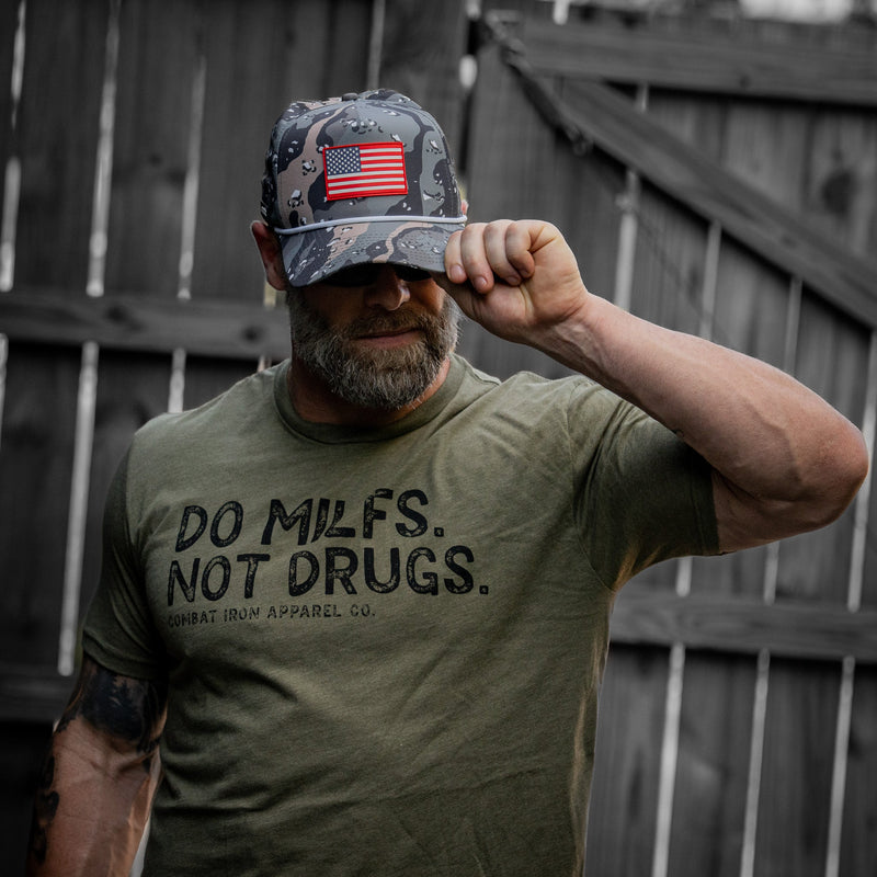 Load image into Gallery viewer, Do Milfs. Not Drugs. Men's T-Shirt