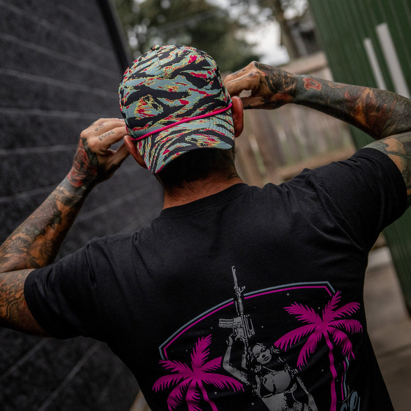 Load image into Gallery viewer, Weekender 5 Panel Snapback Hat
