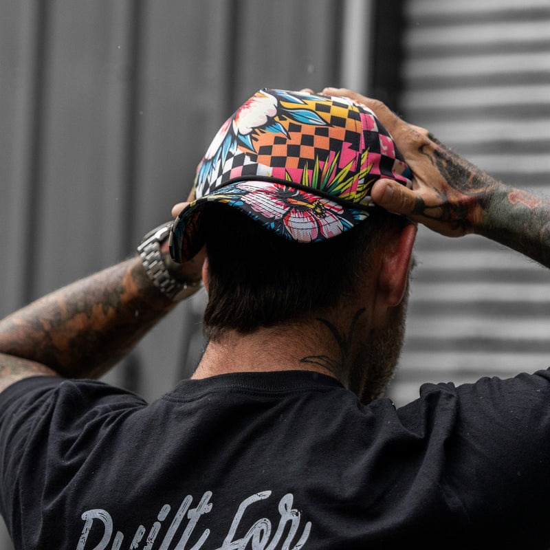 Load image into Gallery viewer, Weekender 5 Panel Snapback Hat