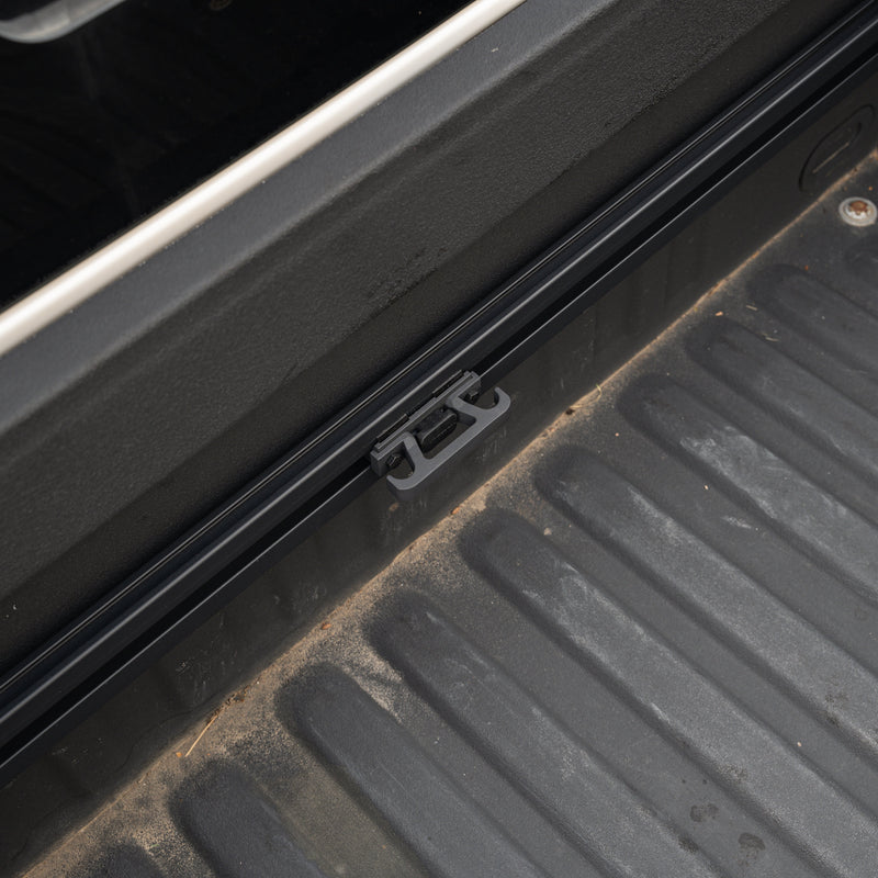 Load image into Gallery viewer, Integral Bulkhead Rail - Ford Super Duty (2017+)