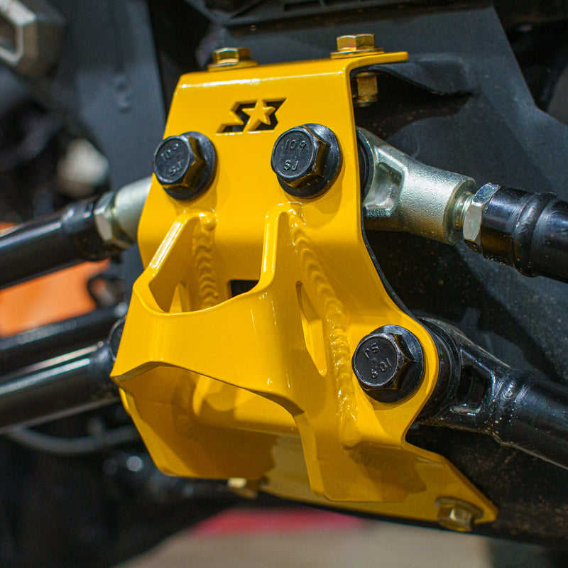 Load image into Gallery viewer, Can-Am Maverick R Pull Plate
