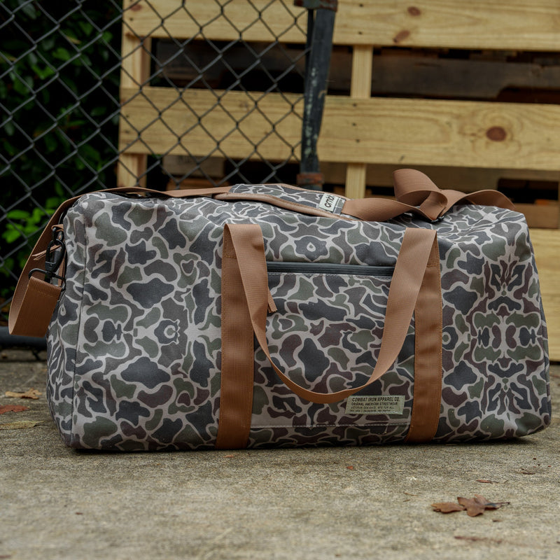 Load image into Gallery viewer, Waterproof XL 57.5L Waxed Duffle Bag