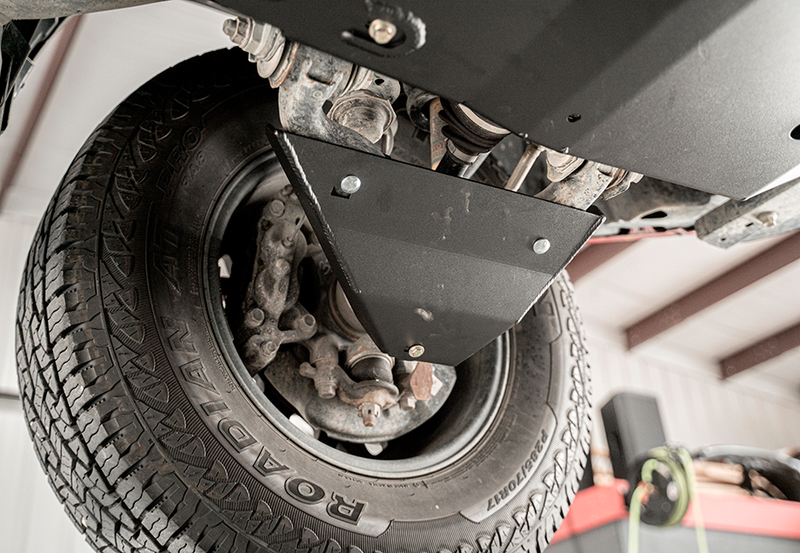 Load image into Gallery viewer, Lower Control Arm Skid Plate For 2007-2014 Toyota FJ Cruiser