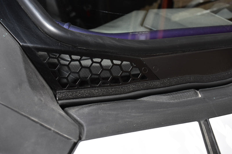 Load image into Gallery viewer, Voodoo Riders 2025+ Pro Xp/Turbo R/Pro R Full Glass Windshield (Updated)