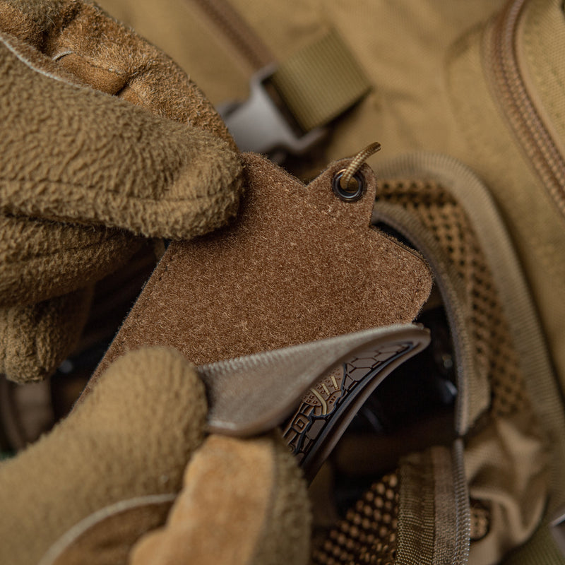 Load image into Gallery viewer, M-Tac Tactical Badge Holder Hook Surface Hanging ID Card Case
