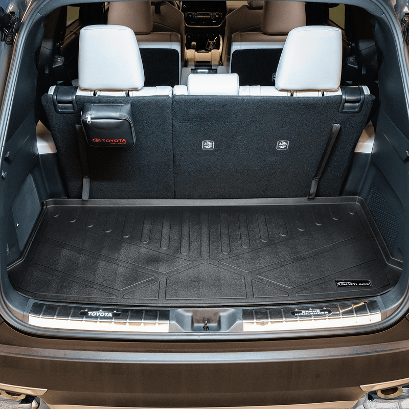 Load image into Gallery viewer, SMARTLINER Floor Liners for 2024 - 2026 Toyota Grand Highlander Hybrid