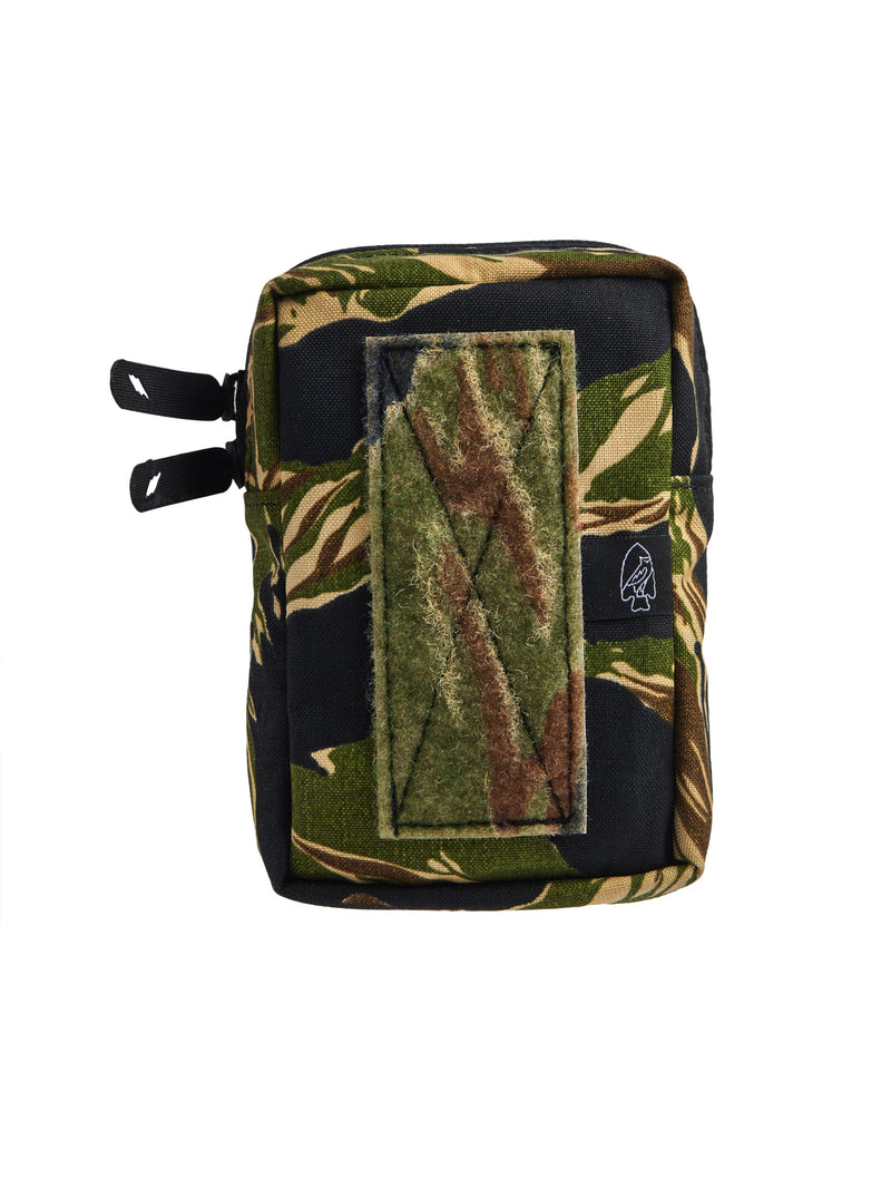 Load image into Gallery viewer, Beer Can Pouch