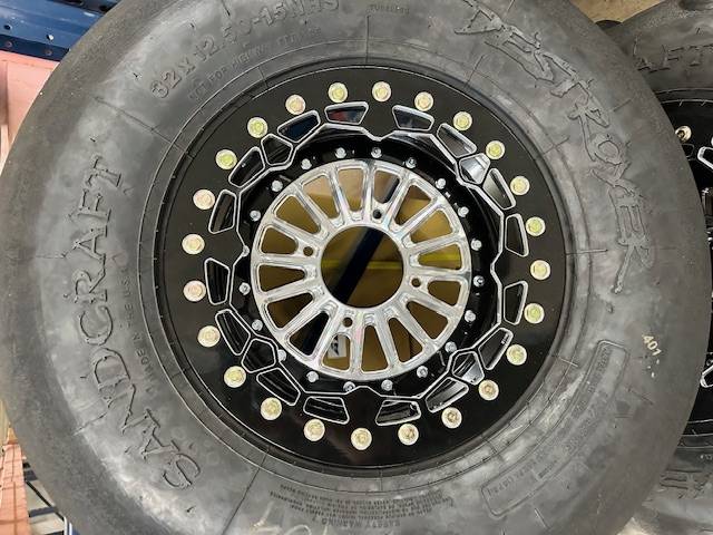Load image into Gallery viewer, Alba Racing Crusher Pro Beadlock Wheels for Can-Am 4x136
