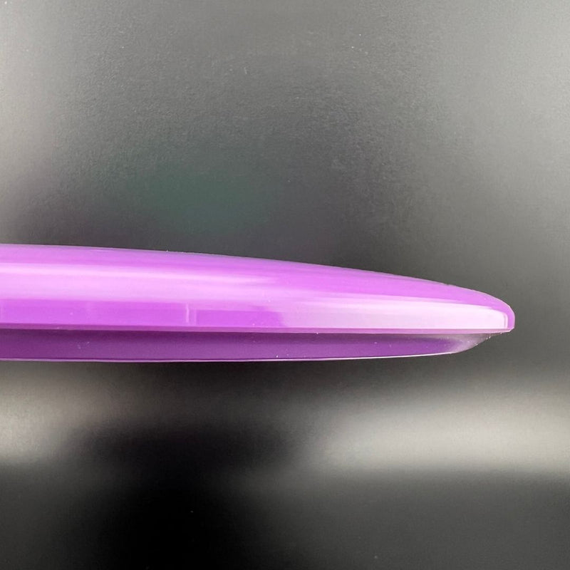 Load image into Gallery viewer, Gold Line Pearl