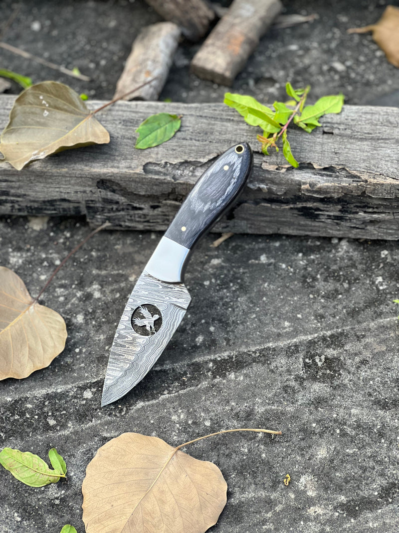 Load image into Gallery viewer, FIXED BLADE POCKET KNIFE, PERSONALIZED DAMASCUS STEEL FIXED BLADE HUNTING KNIFE
