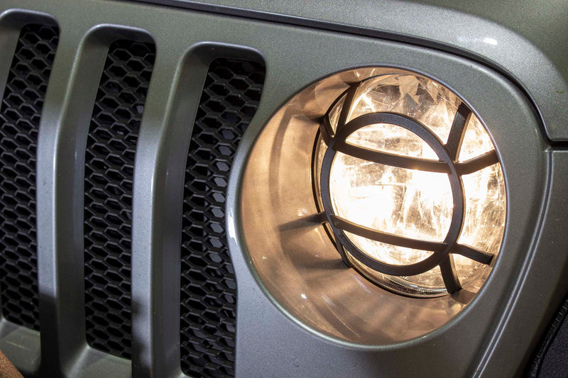 Load image into Gallery viewer, Fishbone Offroad Headlight Guards for 2018 & Up Jeep Wrangler/Gladiator FB21120